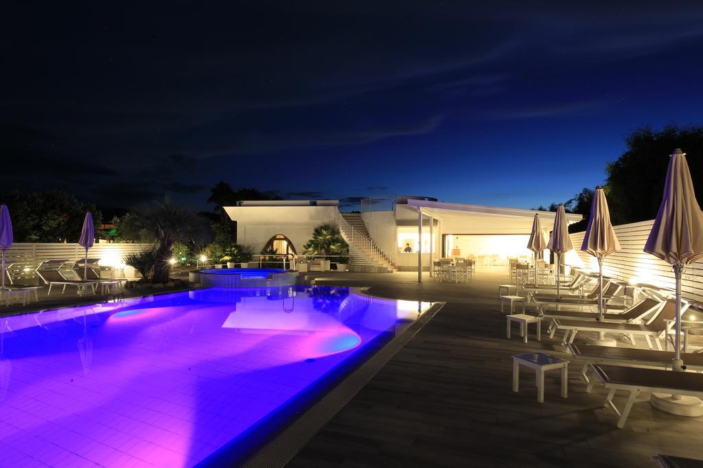 Garden Hotel Ripa В'єсте Екстер'єр фото