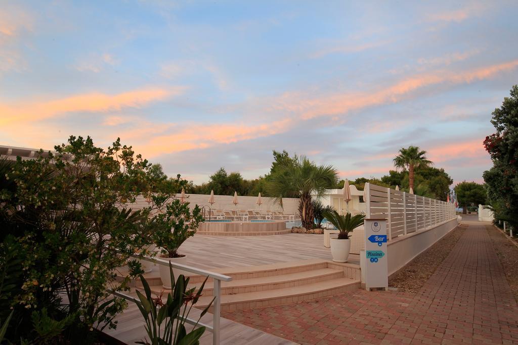 Garden Hotel Ripa В'єсте Екстер'єр фото