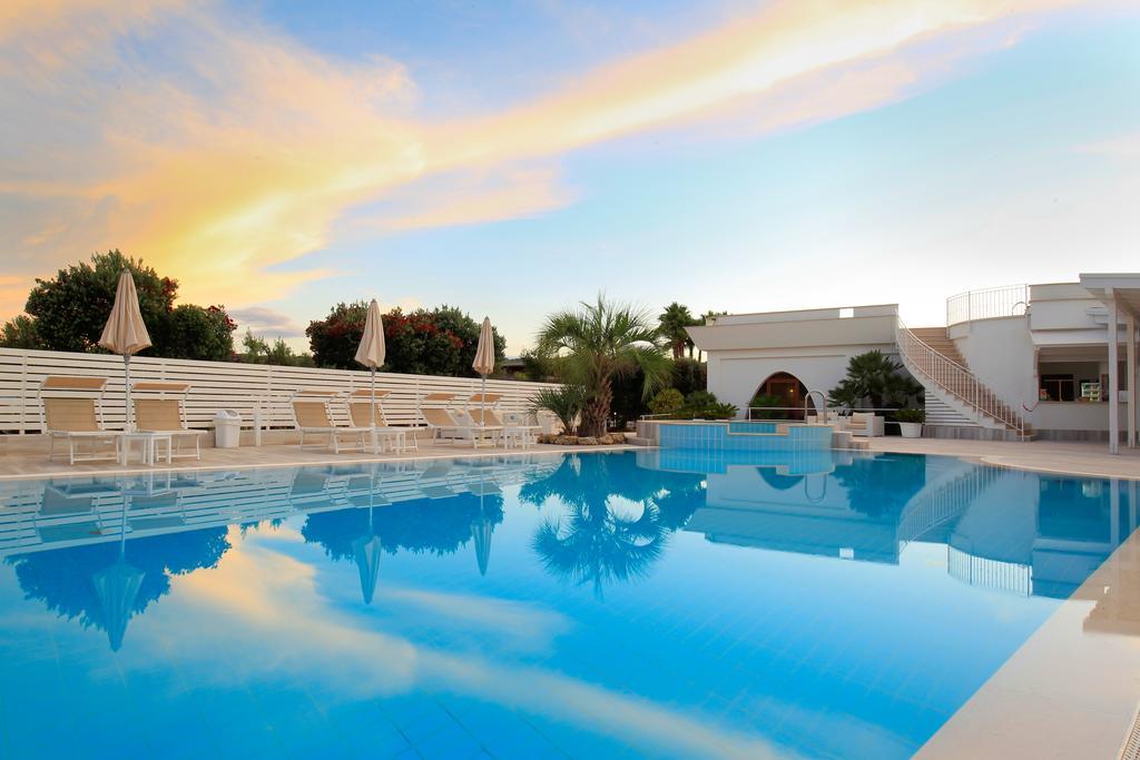 Garden Hotel Ripa В'єсте Екстер'єр фото