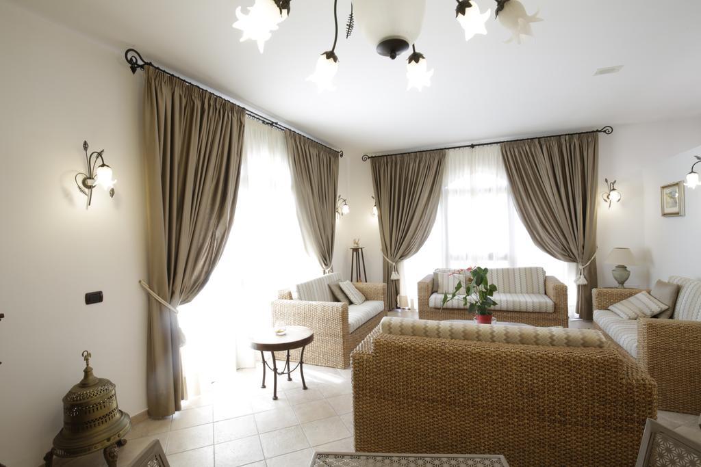 Garden Hotel Ripa В'єсте Екстер'єр фото