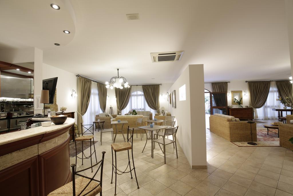 Garden Hotel Ripa В'єсте Екстер'єр фото