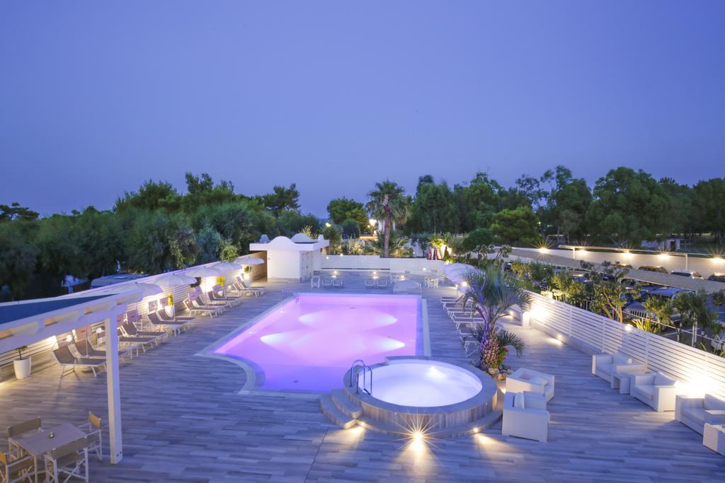 Garden Hotel Ripa В'єсте Екстер'єр фото