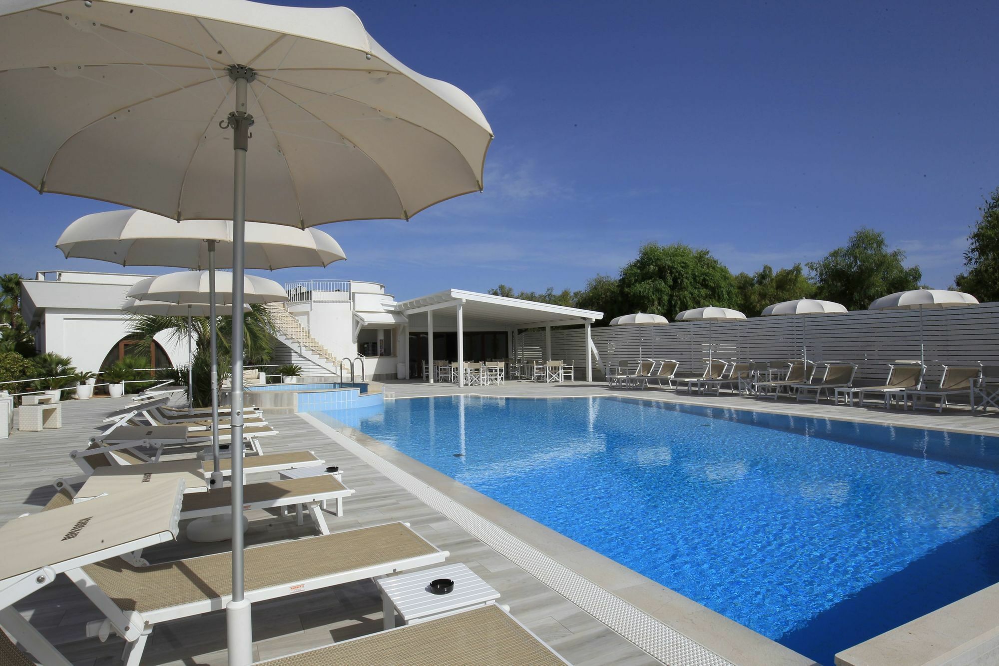 Garden Hotel Ripa В'єсте Екстер'єр фото