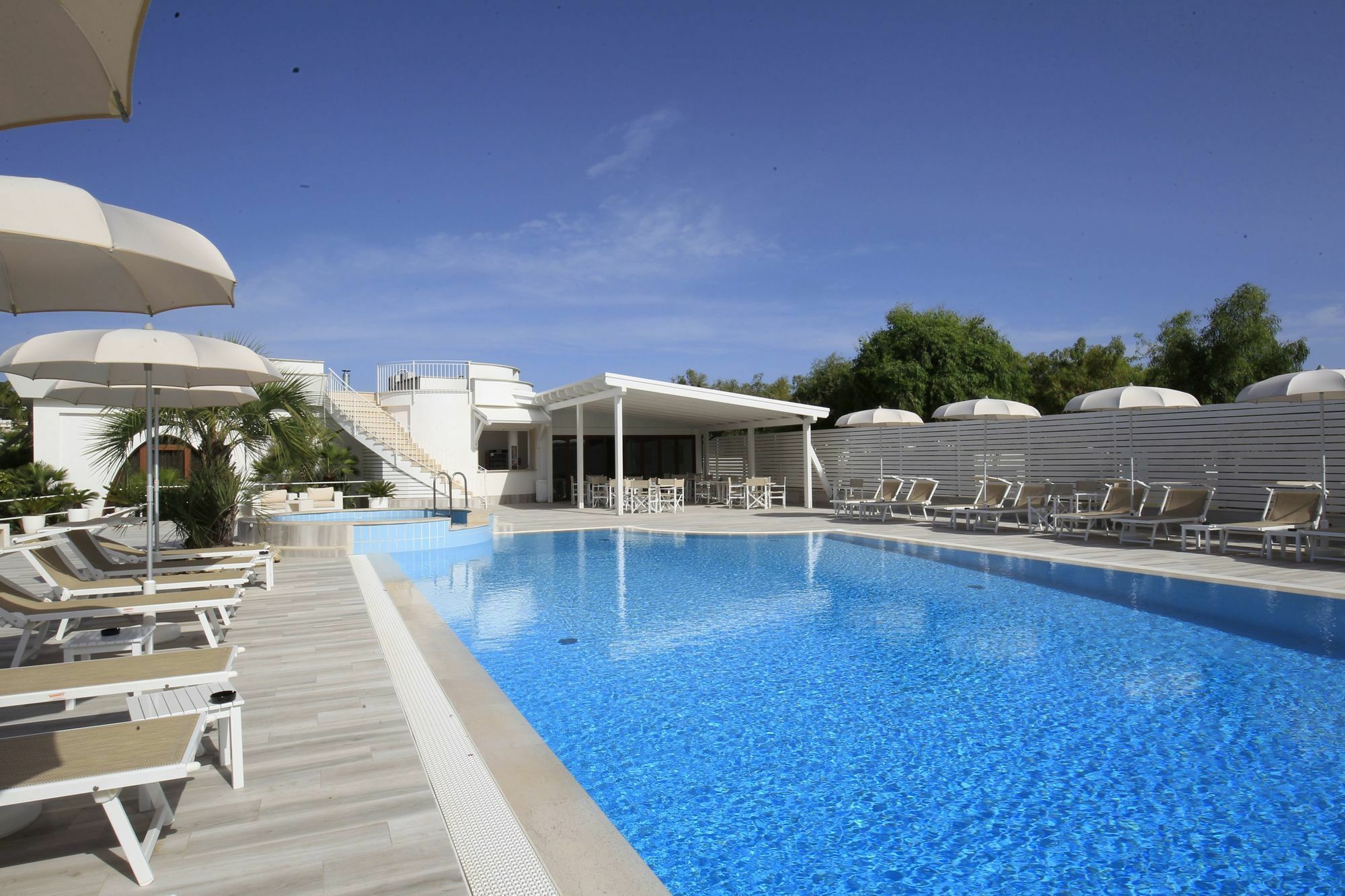 Garden Hotel Ripa В'єсте Екстер'єр фото